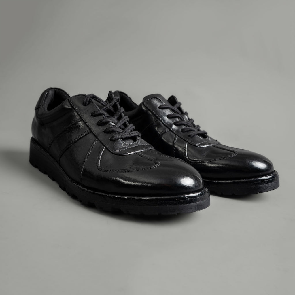 Washed Polished Leather Lug Sole Shoes