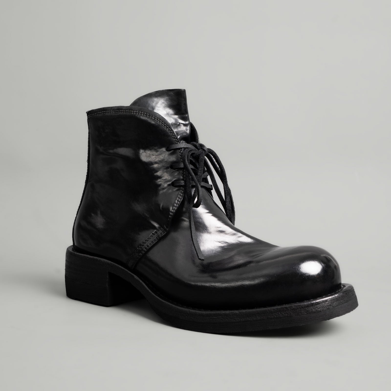 Washed Shell Cordovan Chelsea Boots Black
